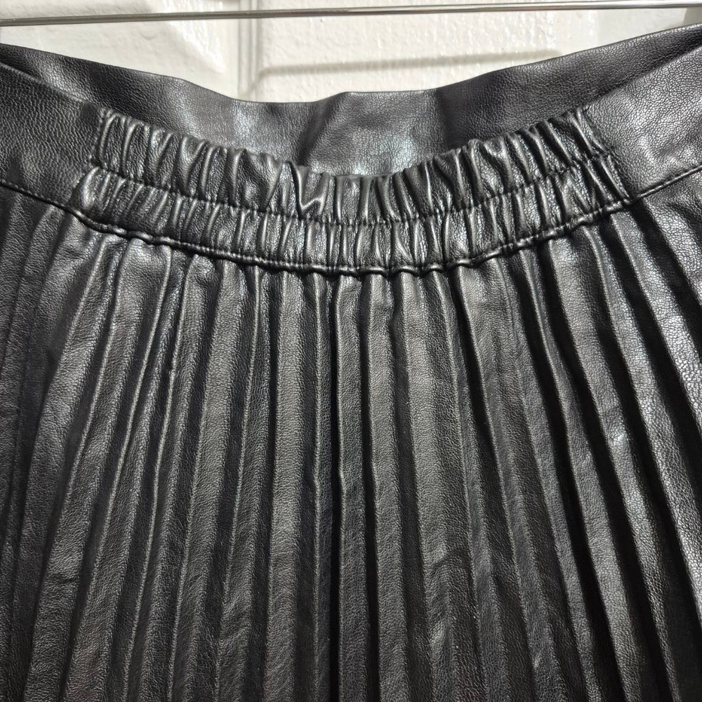 GRACIA Faux Leather‎ Pleated Midi Skirt Black Size L - Picture 7 of 11